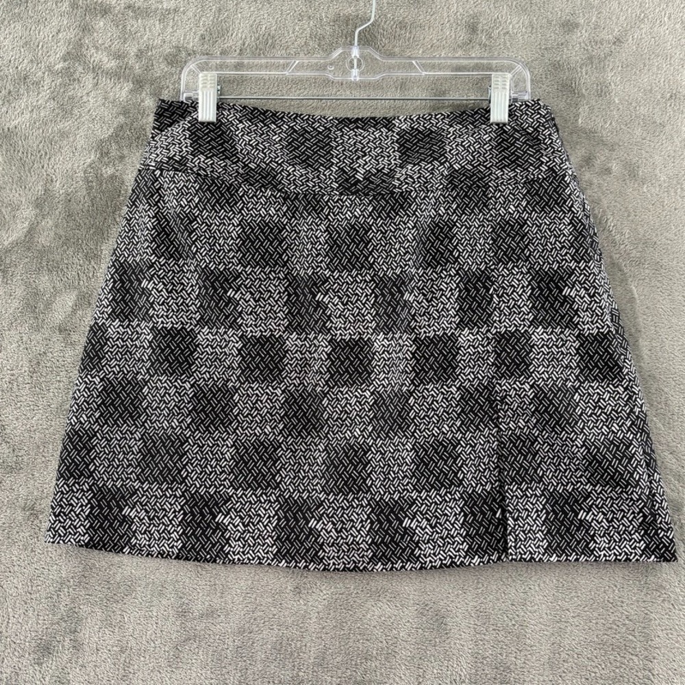 Izod XFG Golf Skort Womens 8 Black White Check Kick Pleat Pocket‎ Stretch Zip